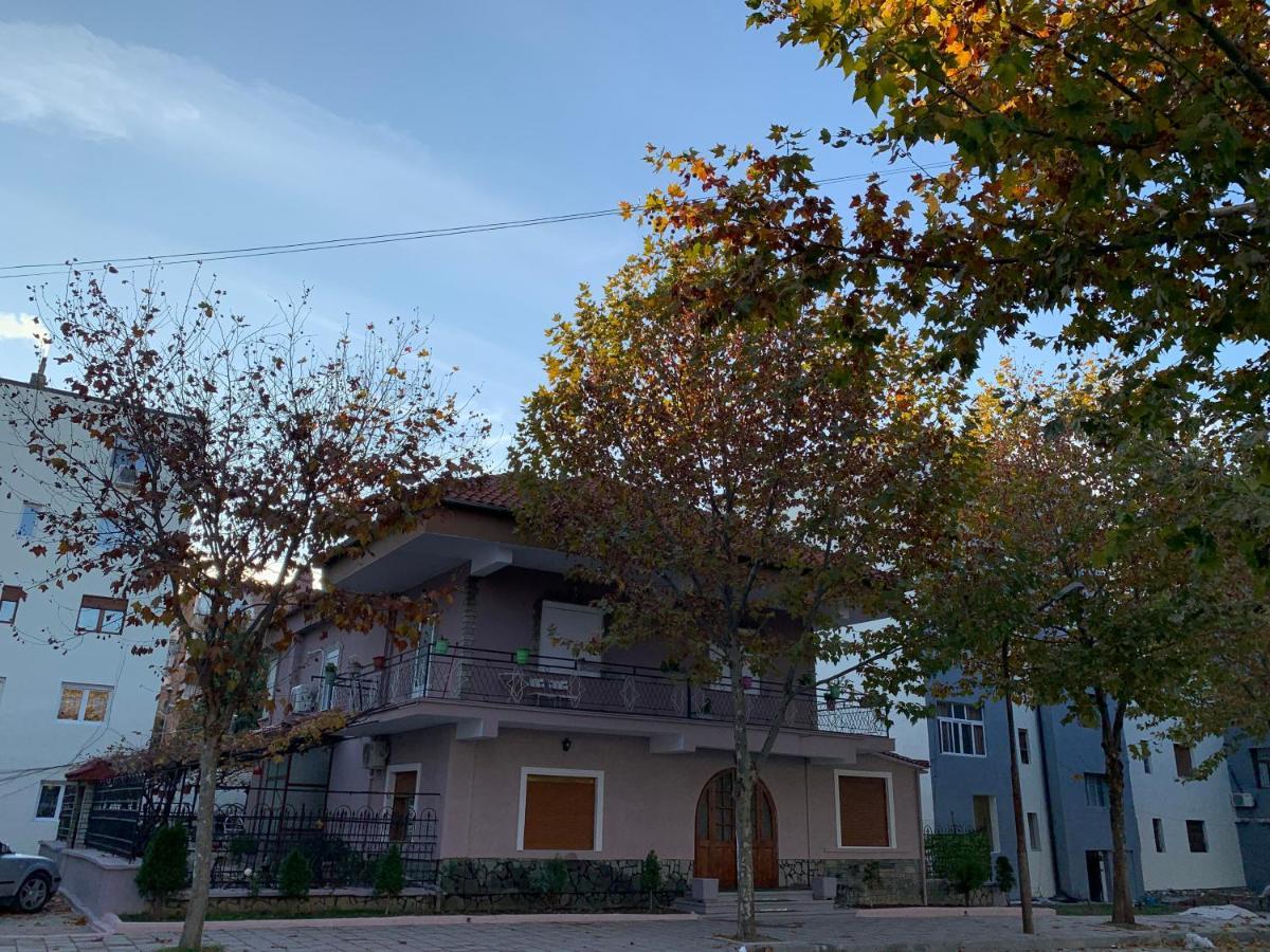 Vila Spaho Korce Exteriér fotografie